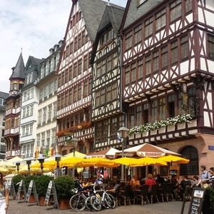 Meet your Posher, Wendy